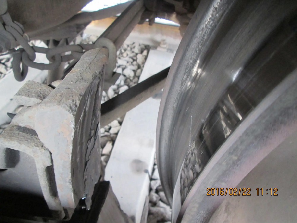 合成闸瓦在应用中的故障分析及解决建议