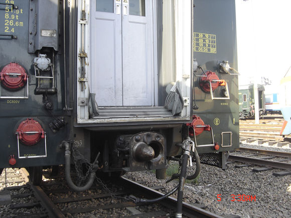 火车车钩发展过程解说（五）