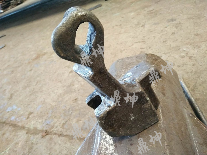 13号车钩钩锁铁