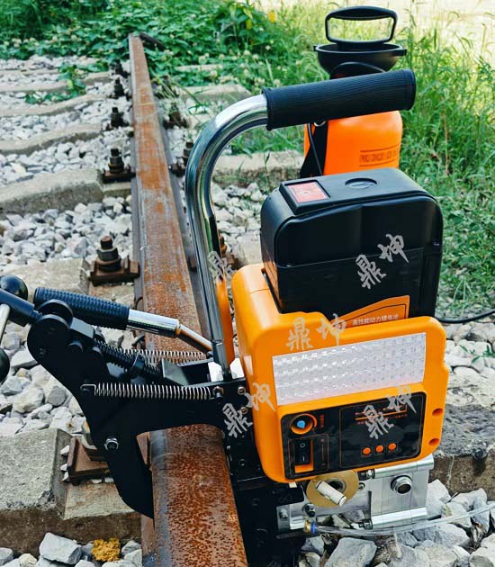 LDZ-31锂电钢轨钻孔机