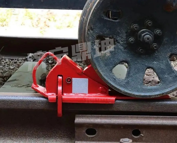 铁路自锁式防盗铁鞋