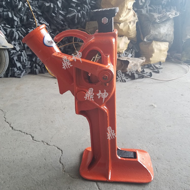 TY82-02A型齿条起道机